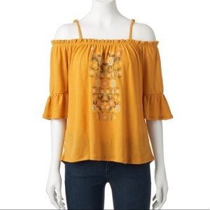 🔥Live To Be Spoiled Off-The-Shoulder Top